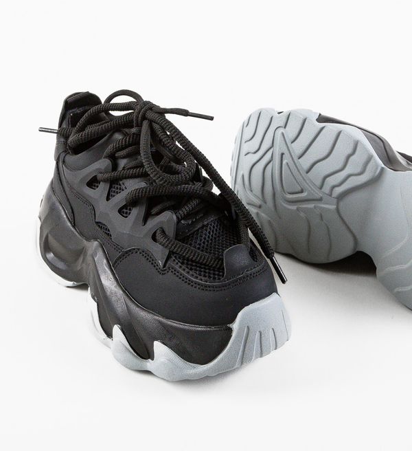 Carolie Спортни Prebay 2 Черни