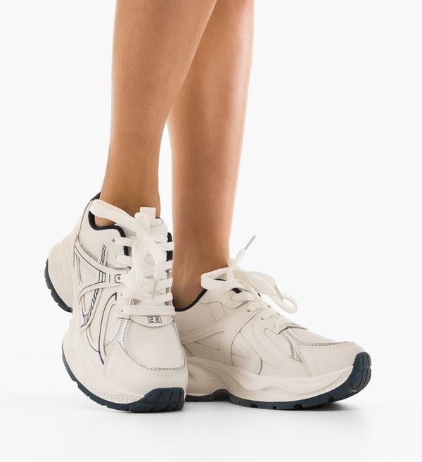 Maria Спортни Prigan 2 Бели