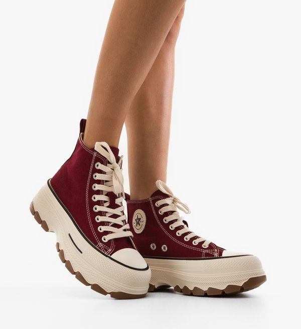 Maria Спортни Puss Гранатов