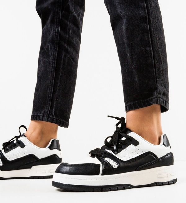 Kavia Спортни Rego Черни