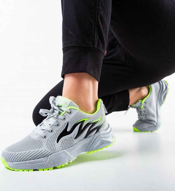 Zoha Спортни Rico Сив