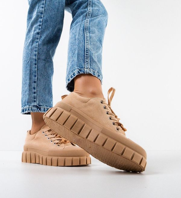 Ali Спортни Roach Каки