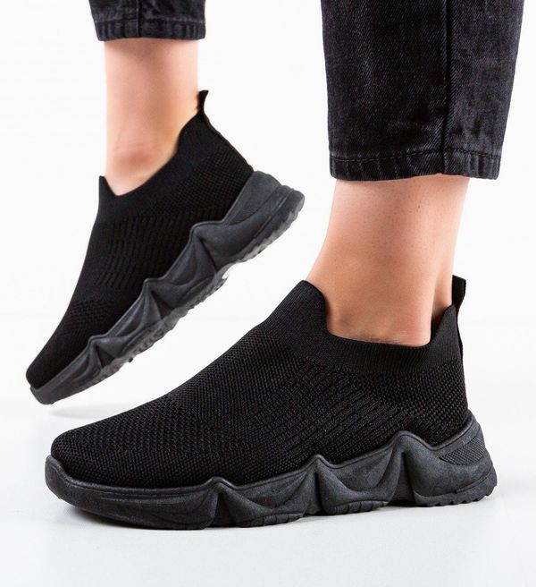 Ali Спортни Rokan Черни