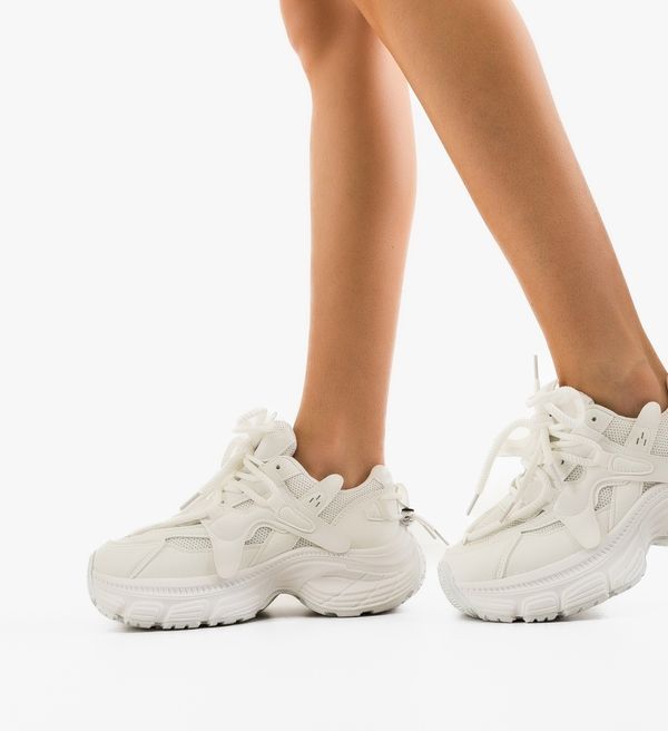 Angel Blue Спортни Rosendo Бели