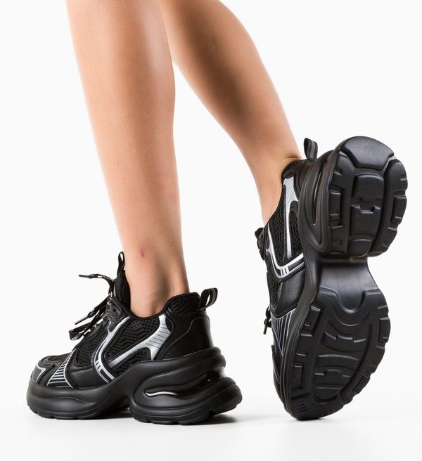 Zoha Спортни Sallyb Черни