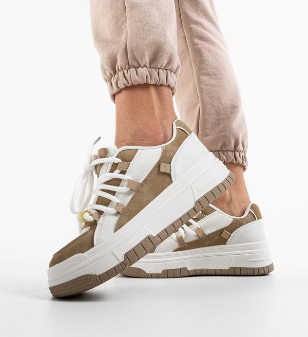 Maria Спортни Scec 3 Многоцветни