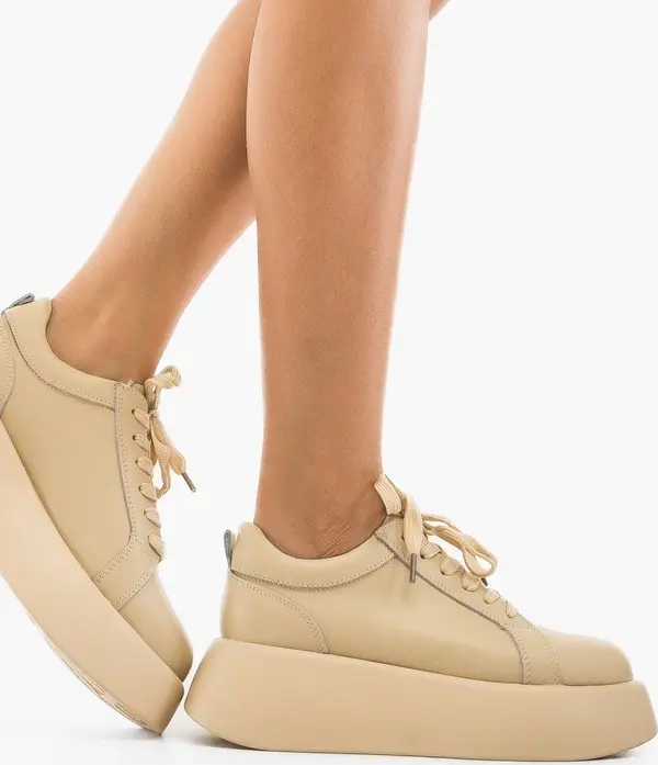 Angel Blue Спортни Silona Бежов