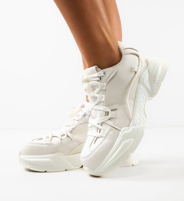 Mei Спортни Silvestra Бели