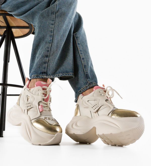 Mei Спортни Stacee Бежов