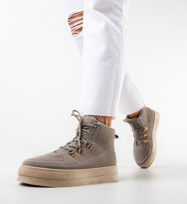 Ali Спортни Tara Сив