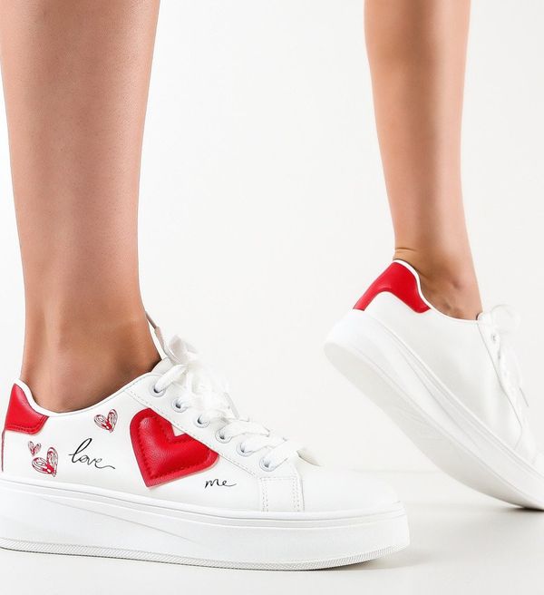 Maria Спортни Tares 2 Бели