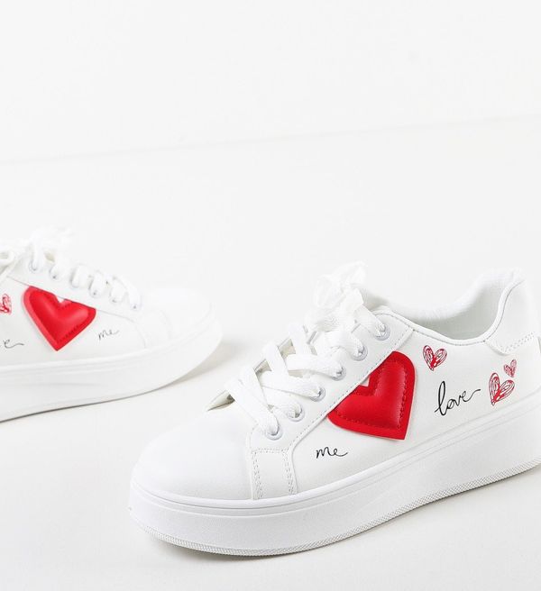 Maria Спортни Tares Бели