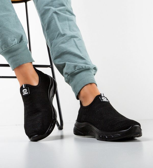 Zoha Спортни Teaha Черни