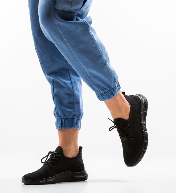 Zoha Спортни Thelma Черни