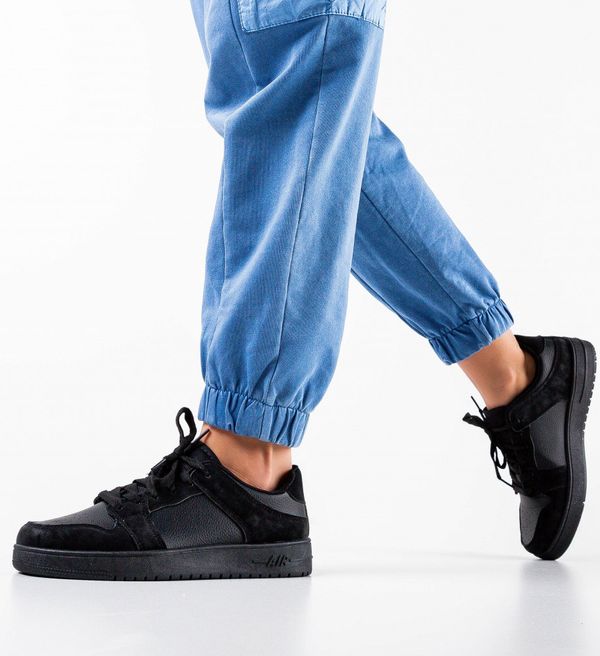 Mei Спортни Tora Черни