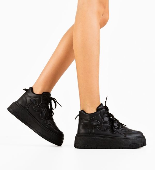 Maria Спортни Traskom Черни