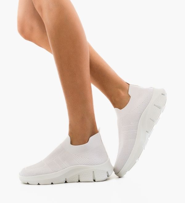 Mei Спортни Tyta Бели