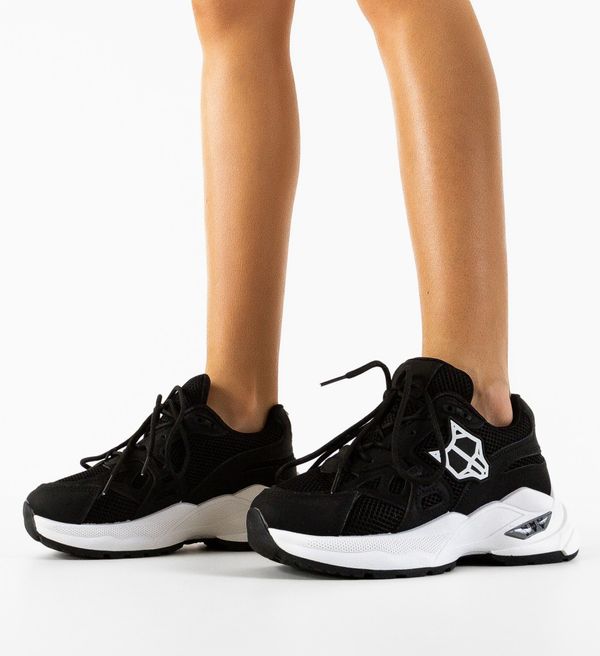 Zoha Спортни Vlup Черни