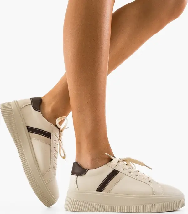 Angel Blue Спортни Wansa Бежов