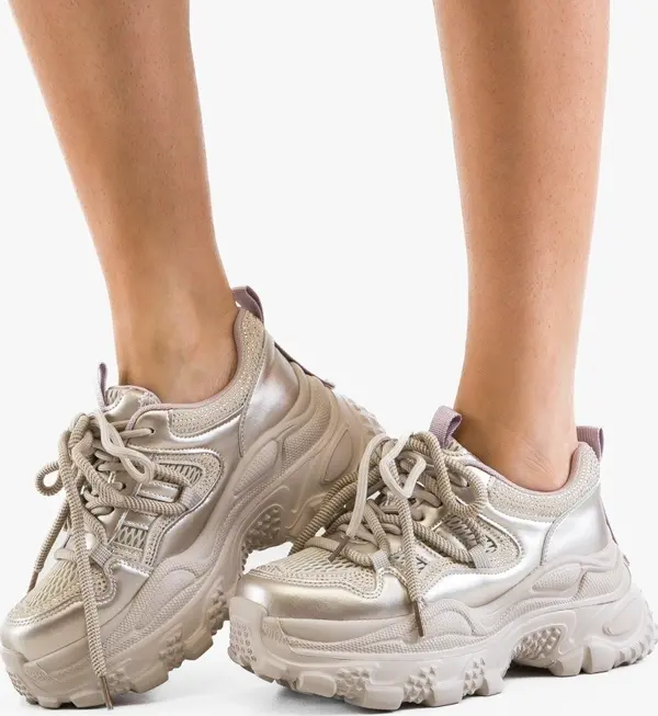 Carolie Спортни Yera Златни