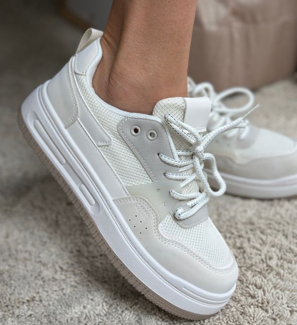 Maria Спортни Yijun Бежов