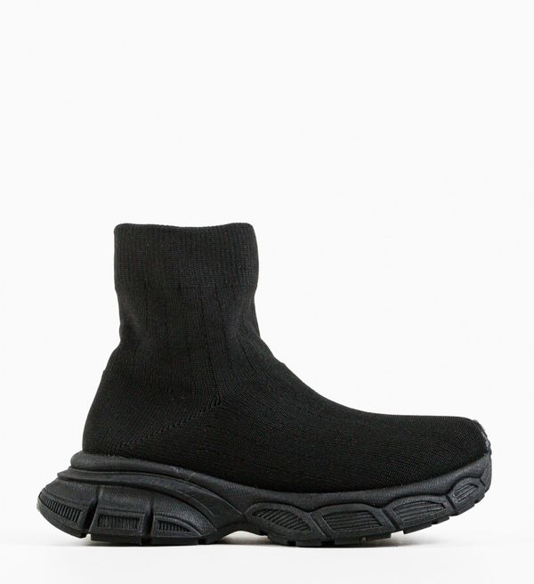 Maria Спортни Yunus Черни