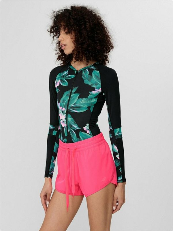 4F 4F Шорти Cheren