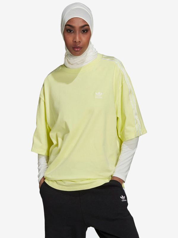 adidas Originals adidas Originals T-shirt Zhalt