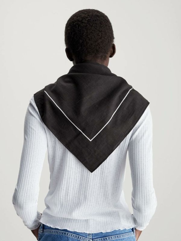 Calvin Klein Jeans Calvin Klein Jeans Шалче Cheren