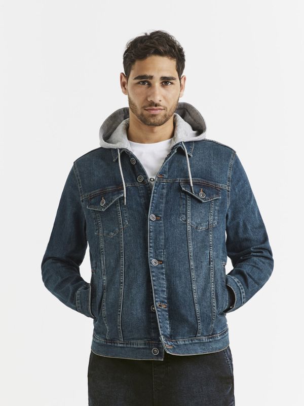 Celio Celio Vudenhood Яке Sin