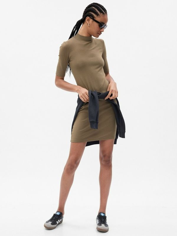 GAP GAP Рокля Zelen