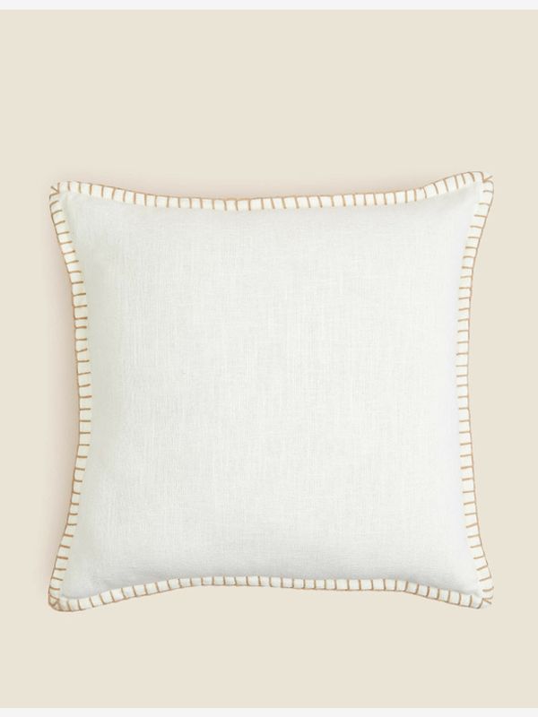 Marks & Spencer Marks & Spencer Възглавница Byal