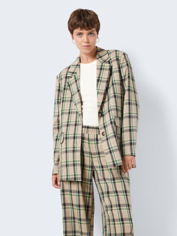 Noisy May Noisy May Laura Сако Bezhov