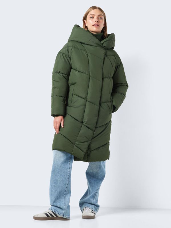 Noisy May Noisy May New Tally Палто Zelen