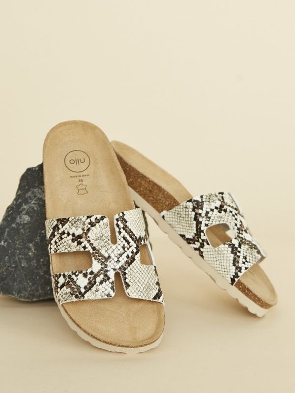 Ojju Ojju Пантофи Kafyav