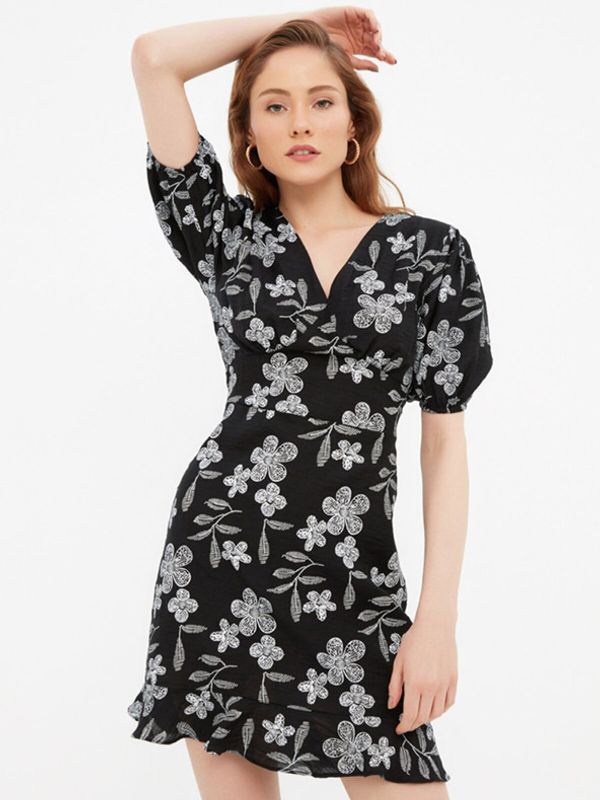 Trendyol Trendyol Рокля Cheren